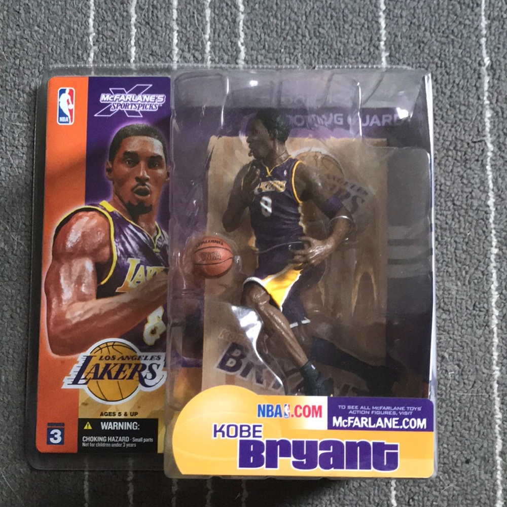 McFarlane Kobe Bryant model
